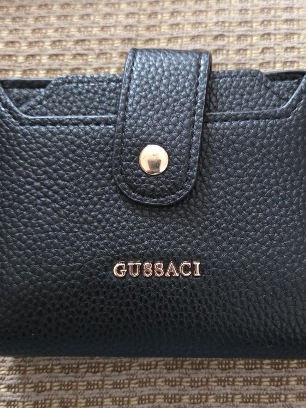 GUSSACI Black Pebble Leather Snap Wallet with Gold Hardware